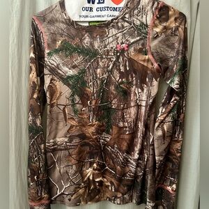 Under Armour Women’s Heat Gear Real tree Sz M